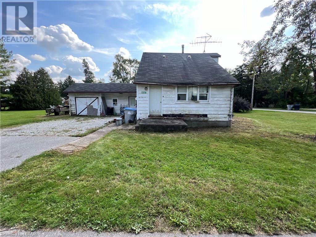 8067 LORNE Avenue, adelaide-metcalfe, Ontario