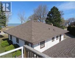 7401 BOND Road, port franks, Ontario