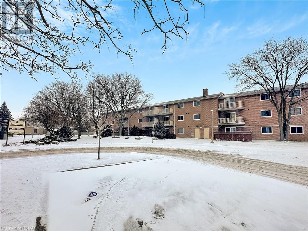 1590 ERNEST Avenue Unit# 305, london, Ontario