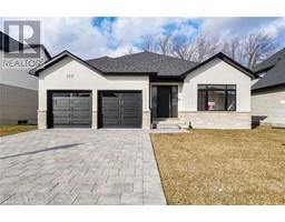 117 ASPEN Circle, thorndale, Ontario