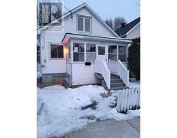 327 CARLETON Street, cornwall, Ontario