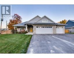 4769 EAST Street, port stanley, Ontario