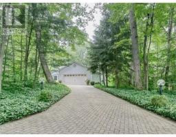 10394 GRAND OAKS Drive, grand bend, Ontario