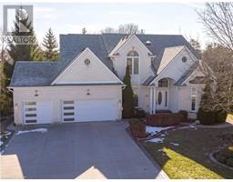 22 MCINTOSH Court, london, Ontario