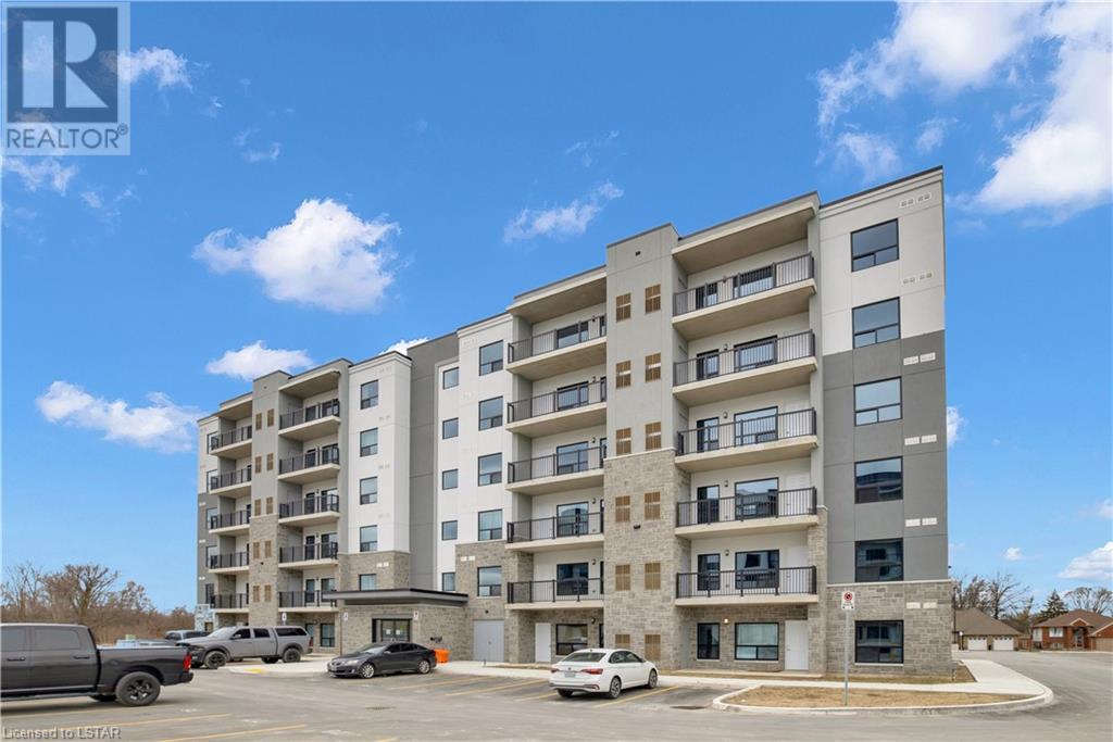 3320 STELLA Crescent Unit# 415, windsor, Ontario