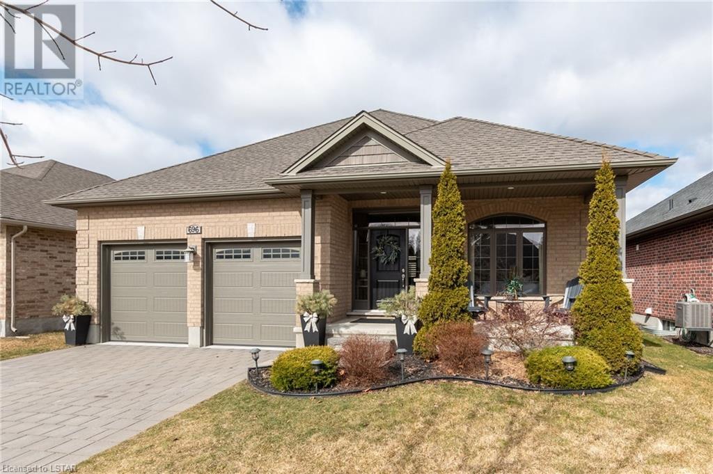 696 BENNETT Crescent, mount brydges, Ontario