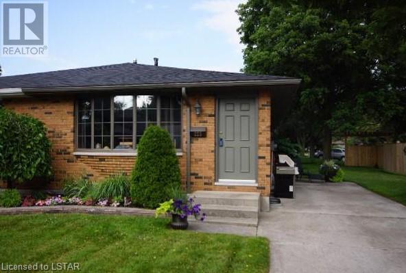 223 LAMORE Crescent, strathroy, Ontario