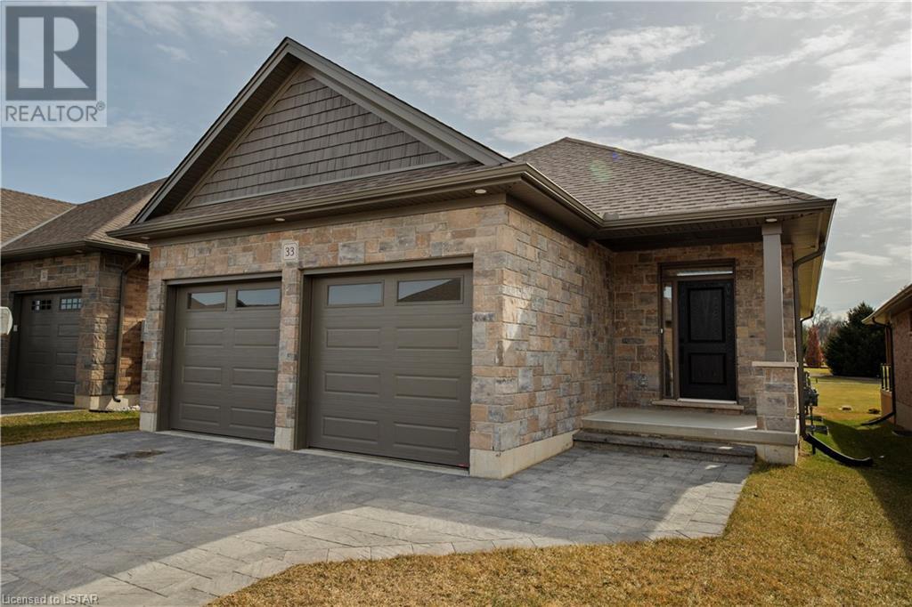 159 COLLINS Way Unit# 33, strathroy, Ontario