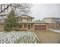 296 VILLAGE Green, london, Ontario