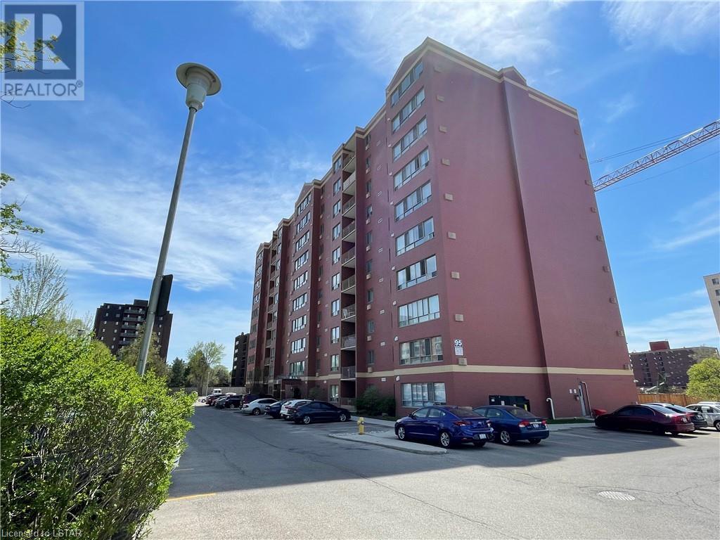 95 BASELINE Road Unit# 908, london, Ontario